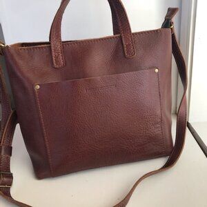 Portland Leather Medium Crossbody Tote Nutmeg